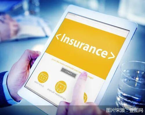 保障到位才能挥桨！龙舟竞渡如何拴牢水上“保险”绳？